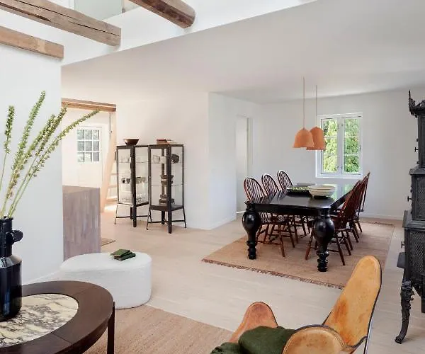 Hus 42 *